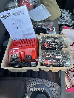 MILWAUKEE 48-59-1812 18V M12 / M18 LITHIUM ION CHARGER With2 New M18 Batteries