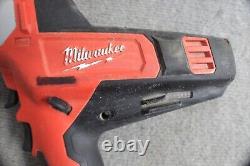 Milwaukee 2472-20 M12 600 MCM Cable Cutter With2Ah Battery Charger Soft Case