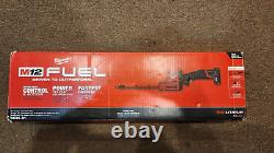 Milwaukee Fuel M12 8 Hedge Trimmer Kit 2533-21 (Includes Battery and Charger)