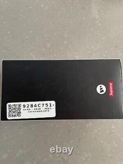 Supreme Mophie Powerstation Wireless Portable Battery Charger Go Red FW20