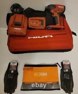 Grand lot d'outils ? Chargeur Hilti, batterie et grand sac à outils Hilti utilisé