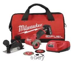 Kit d'outils de coupe compacte Milwaukee M12 FUEL 3 avec batterie 4.0, chargeur et sac (2522-21XC)