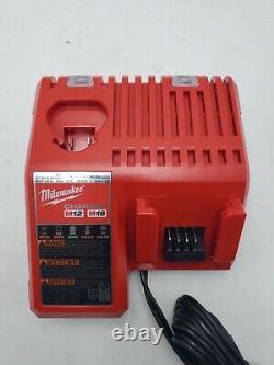 Milwaukee 2760-20 M18 Surge 1/4 Hex Hydraulic Driver + Batterie 2AH + Chargeur