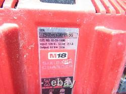 Milwaukee 48-59-1806 M18 Chargeur de batterie lithium-ion 6 ports séquentiels